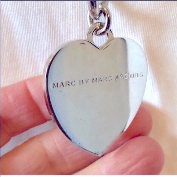 MARC BY MARC JACOBS-Orange & Silver Look Chunky Deco Heart Statement Necklace - Picture 4 of 7